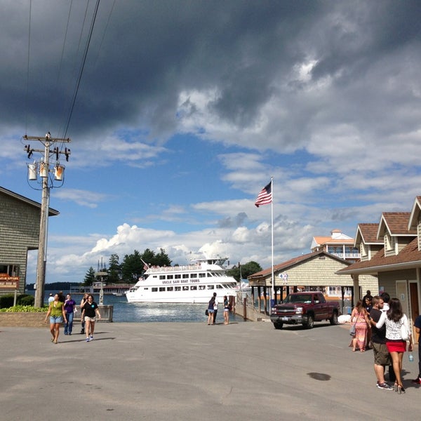 8/3/2013 tarihinde David B.ziyaretçi tarafından Uncle Sam Boat Tours'de çekilen fotoğraf