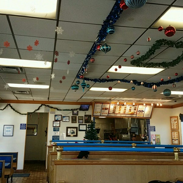 Baker's Drive Thru 3 tips from 411 visitors