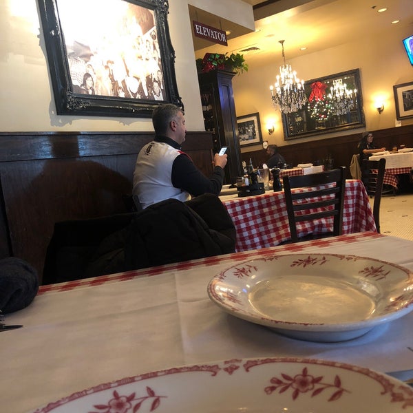 Photo taken at Maggiano&#39;s Little Italy by M on 11/22/2018