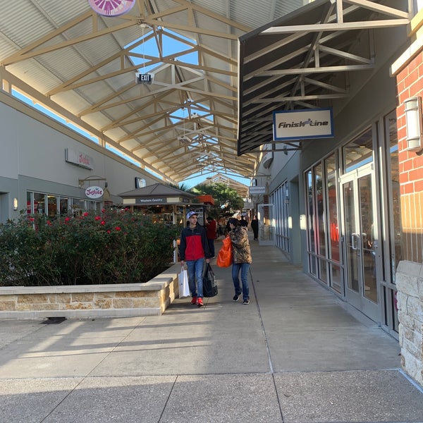 About Houston Premium Outlets® A Shopping Center In, 42 OFF