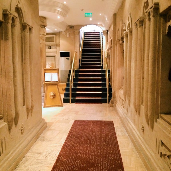 Foto diambil di Sözbir Royal Residence Hotel oleh Orhan Ç. pada 9/11/2016
