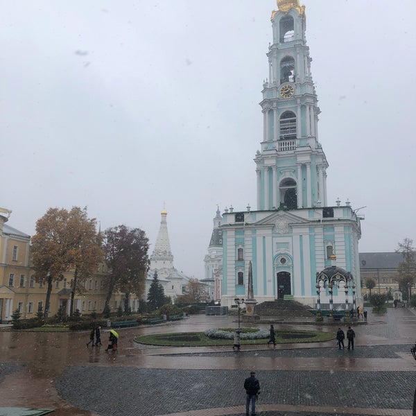 Колокольня Троице Сергиева монастыря