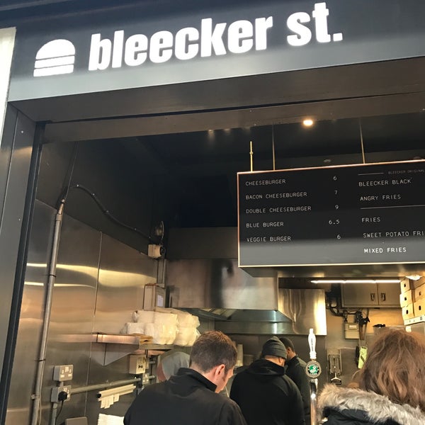 รูปภาพถ่ายที่ Bleecker Burger โดย Colin C. เมื่อ 11/26/2016