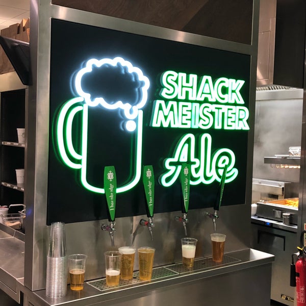 Photo taken at Shake Shack by Colin C. on 10/18/2018