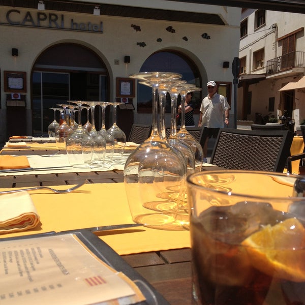 5/23/2013 tarihinde Imma V.ziyaretçi tarafından Capri Hotel'de çekilen fotoğraf