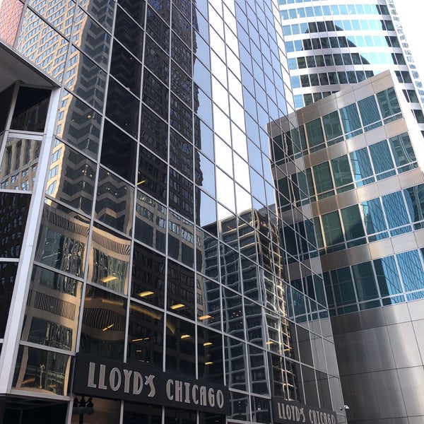 Photo taken at Lloyd&#39;s Chicago by Chris N. on 7/13/2018