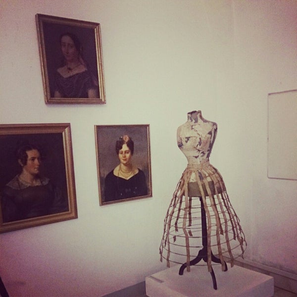 6/20/2014にDanutėがTaikomosios dailės ir dizaino muziejus | Museum of Applied Artsで撮った写真