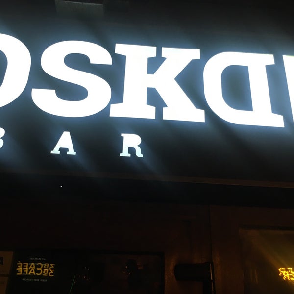 Foto tirada no(a) Doska Bar por Alexander K. em 11/17/2017