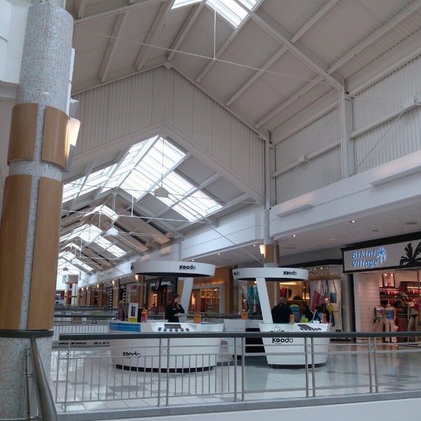 Photo taken at Mapleview Shopping Centre by Tom F. on 4/12/2013