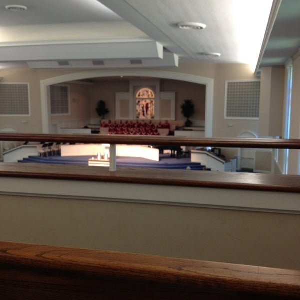 Foto scattata a College Park Baptist Church da Elizabeth E. il 9/15/2013