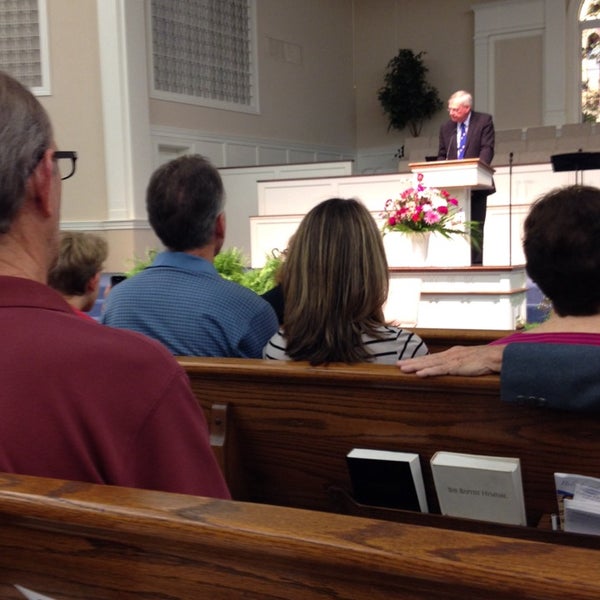 รูปภาพถ่ายที่ College Park Baptist Church โดย Elizabeth E. เมื่อ 9/29/2013
