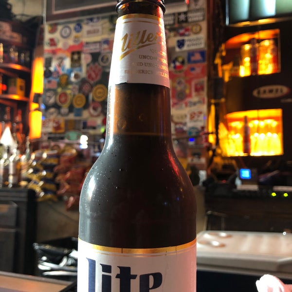 The Quaff Bar & Grill Dive Bar in Kansas City