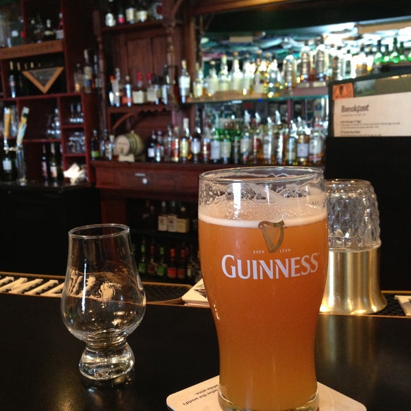 Photo taken at Galway Bay Irish Restaurant &amp; Pub by Luis V. on 4/28/2013
