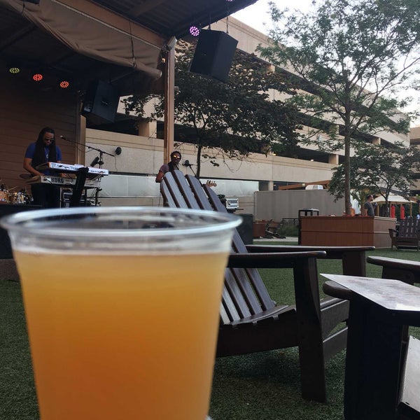 Beer Garden Atlantic City'de Bira Bahçesi'da fotoğraflar