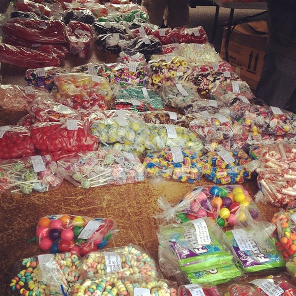 Photos at Meadowlands Flea Market East Rutherford, NJ