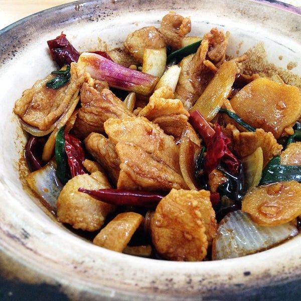 Restoran Leong Ya Indah 梁雅 女 茶餐食 Bandar Puchong Jaya Puchong Batu Dua Belas Selangor