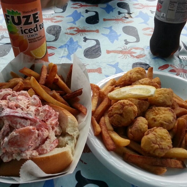 Bob's Seafood Cafe & Wine Bar 252 Shore Dr