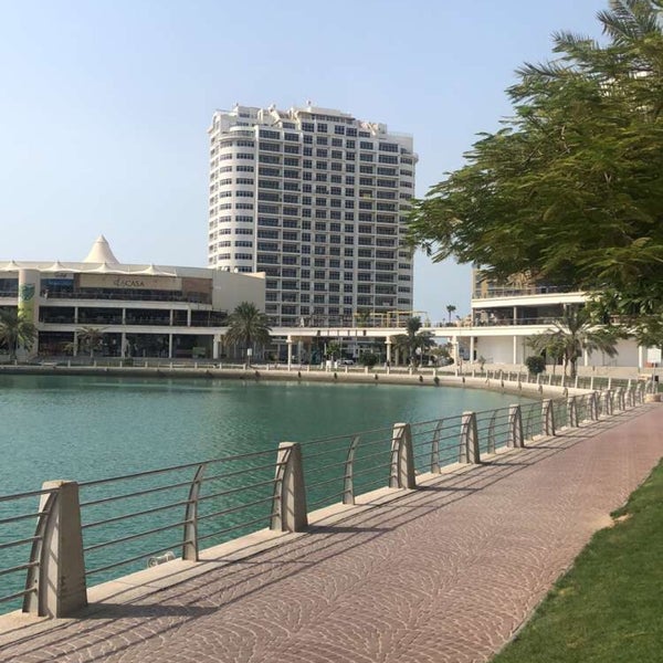 Photo taken at Amwaj Islands - The Lagoon Park by H.a on 8/9/2019