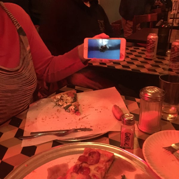 11/21/2016にMichael F.がArchie&#39;s Bar and Pizzaで撮った写真