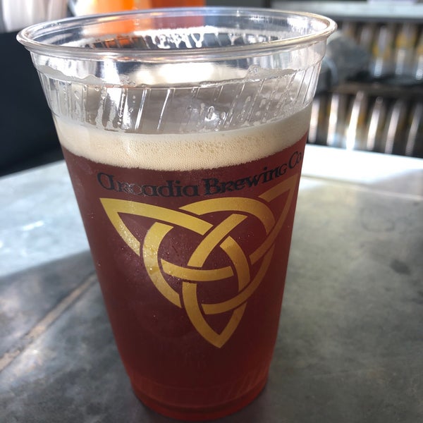 Снимок сделан в Arcadia Brewing Company Kalamazoo пользователем Britt B. 5/22/2019