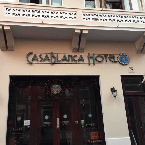 Photo taken at Casa Blanca Hotel by Dorinda C. on 1/28/2018