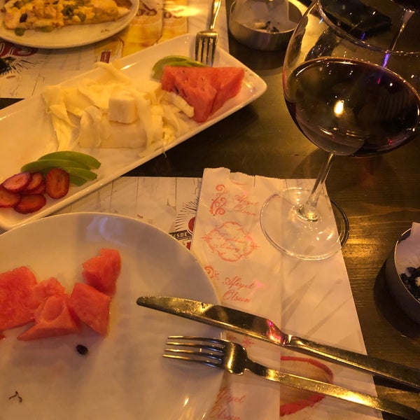 9/2/2020にTuğçeMがAkava Lounge Food &amp; Drinkで撮った写真