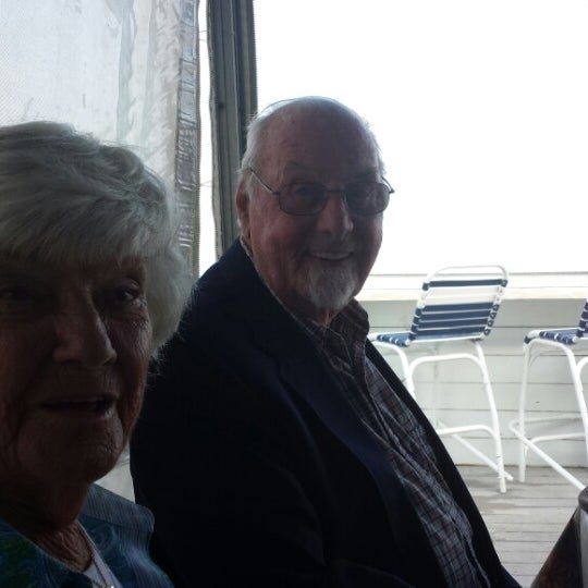 Spray Beach Inn Beach Hut Bar 24th street and ocean