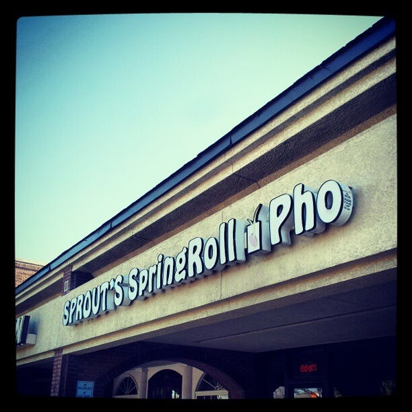 Photo taken at Sprouts Springrolls &amp; Pho by Enrique G. on 2/1/2013