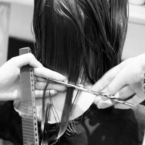 8/2/2013에 Carly S.님이 James Madison Hair에서 찍은 사진