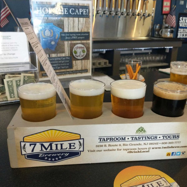 Photo taken at 7 Mile Brewery by Pat W. on 10/1/2021