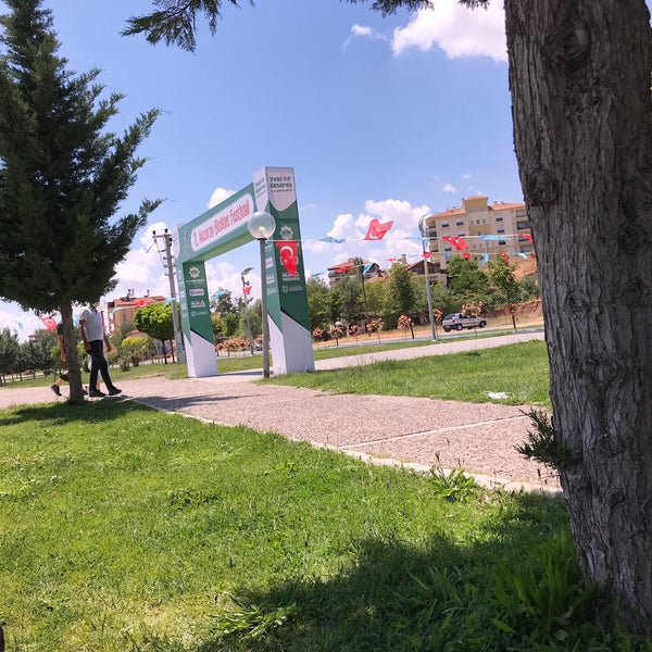 Das Foto wurde bei Kılıçarslan Parkı von Ali Ö. am 6/12/2021 aufgenommen