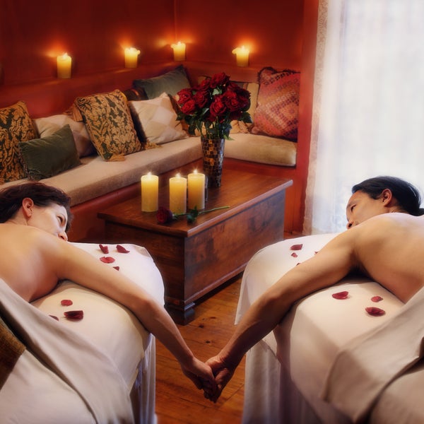 Don’t forget to make your dinner reservations at Luminaria Restaurant or a spa appointment in The Spa at Loretto for Valentine's Day. Can’t decide? There’s always a gift card.