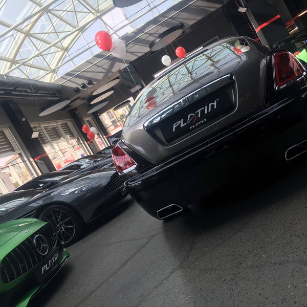 photos at platin oto auto dealership in istanbul