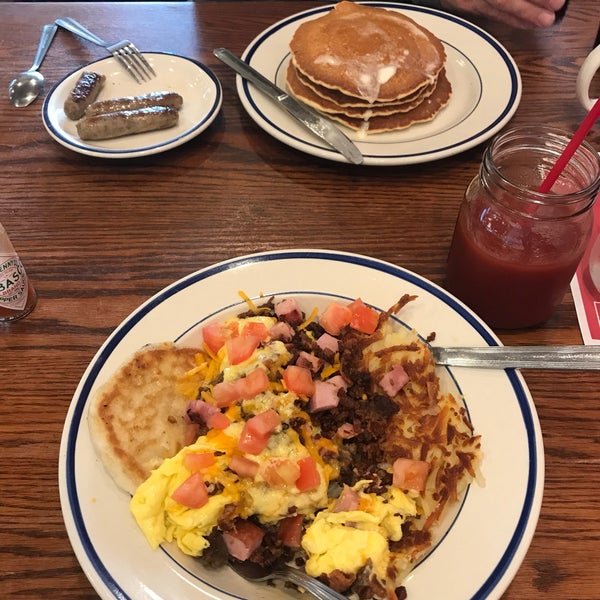 Bob Evans Restaurant 1100 N Canfield Niles Rd