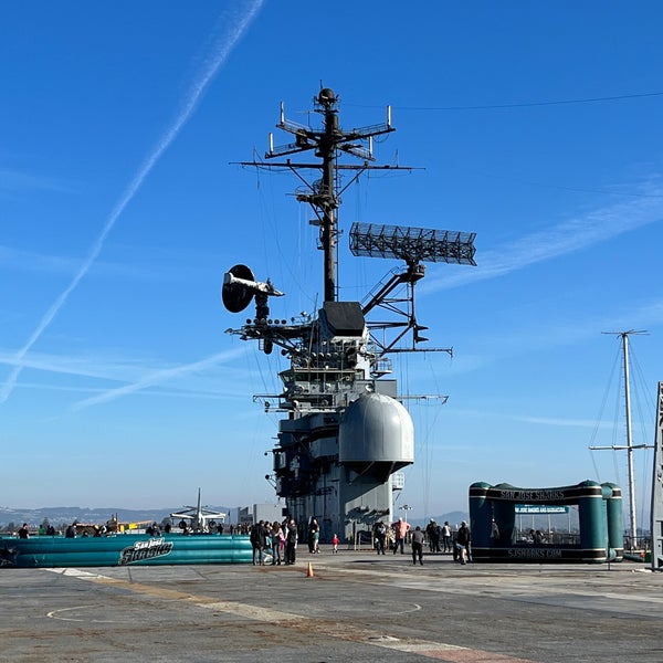 Foto tirada no(a) USS Hornet - Sea, Air and Space Museum por Kenny S. em 11/21/2022