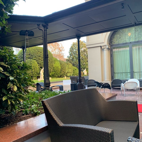 Photo taken at Principe di Savoia by Hyunkee S. on 2/12/2019