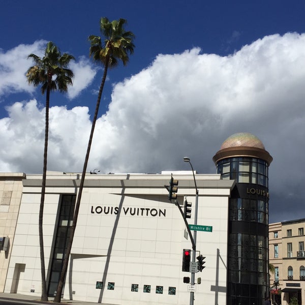LOUIS VUITTON BEVERLY HILLS SAKS - 9600 Wilshire Blvd, Beverly Hills,  California - Leather Goods - Yelp