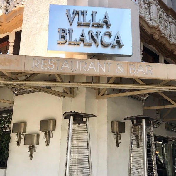 Foto tirada no(a) Villa Blanca por Glitterati Tours em 2/10/2019