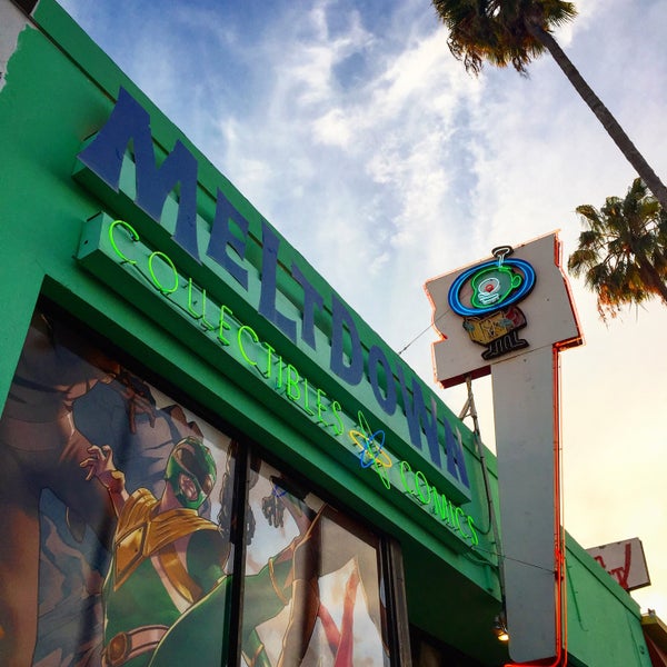 Foto tomada en Meltdown Comics and Collectibles  por Glitterati Tours el 3/16/2017