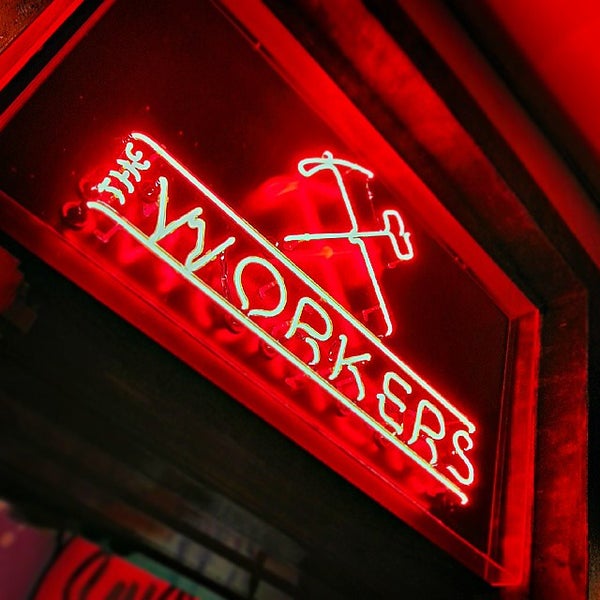 Foto tirada no(a) The Workers Bar &amp; Kitchen por NB . em 9/3/2014