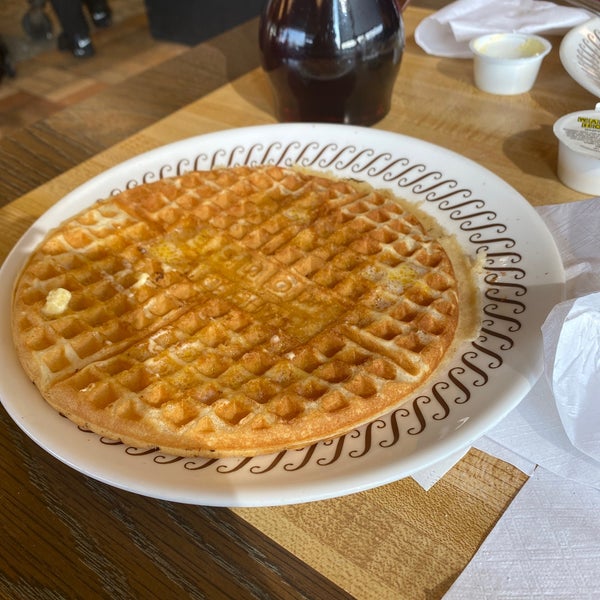 Waffle House Breakfast Spot in Little Rock