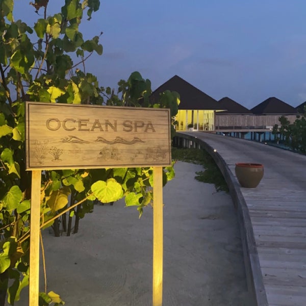 Photo taken at Olhuveli Beach &amp; Spa Resort by Shekhah✨ on 6/29/2021