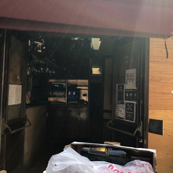 6/3/2020 tarihinde Jeff E.ziyaretçi tarafından Cafe Tiramisu'de çekilen fotoğraf