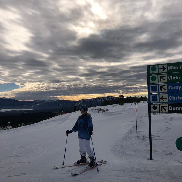 1/16/2022にJeff E.がTahoe Donner Ski Resortで撮った写真