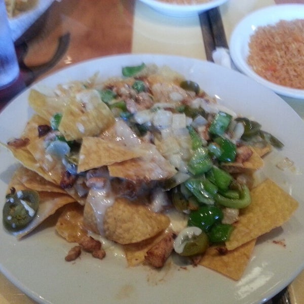 7/31/2013 tarihinde Tiffany C.ziyaretçi tarafından El Agave Mexican Restaurant'de çekilen fotoğraf