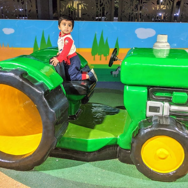 Coles Stanhope Gardens 2 Tipps von 214 Besucher