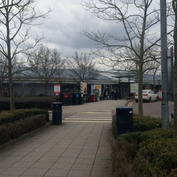 Photo taken at South Mimms Services (Welcome Break) by Gareth A. on 3/31/2013