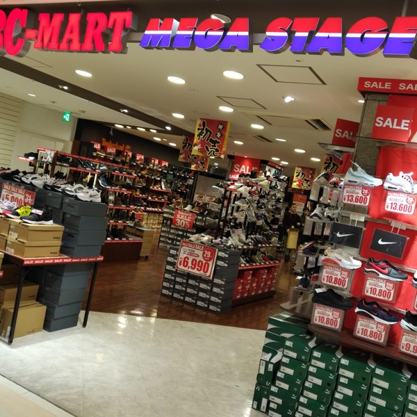Photos At Abc Mart Mega Stage Now Closed Shoe Store In 福岡市