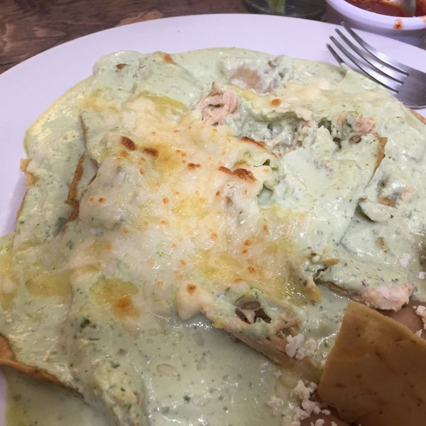 Chilaquiles Toño recomendadísimos. 👌🏼 Gran lugar, gran servicio. ¡Y admiten mascotas! 🦊