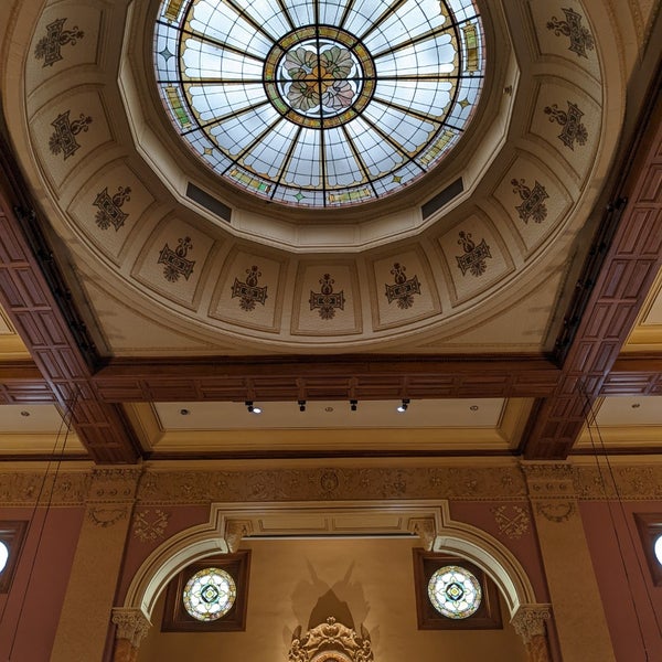 City Hall Van Vorst Park 1215 ziyaretçidan 7 tavsiye